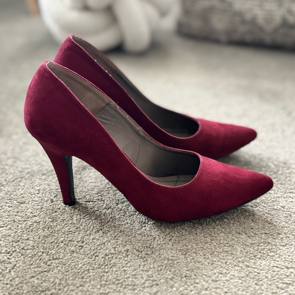 Sophisticated Red Heels with Suede Finish